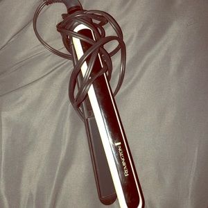 Remington flat iron